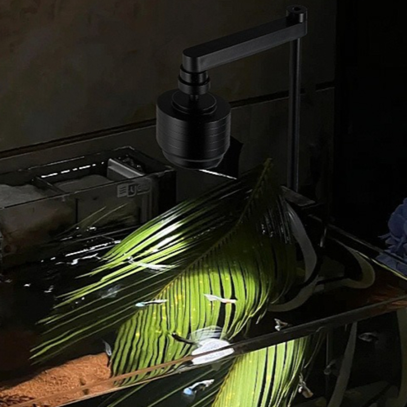 إضاءة حوض السمك LED بثلاثة ألو - مراجعة Aquarium Plant Iron وسعره